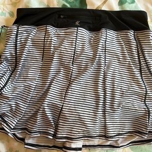 *BRAND NEW WITH TAGS* Kyodan Tennis Skirt in Size Large Athleisure
